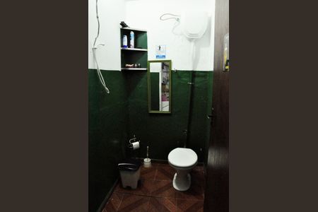 Casa à venda com 120m², 3 quartos e 3 vagas Casa à venda com 120m², 3 quartos e 3 vagasBanheiro de Serviço