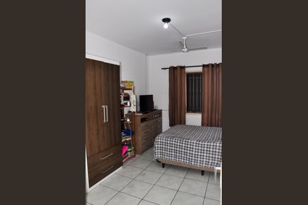 Casa à venda com 120m², 3 quartos e 3 vagas Casa à venda com 120m², 3 quartos e 3 vagasQuarto 01