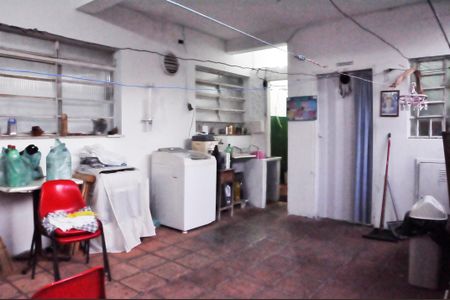 Casa à venda com 120m², 3 quartos e 3 vagas Casa à venda com 120m², 3 quartos e 3 vagasÁrea de Serviço