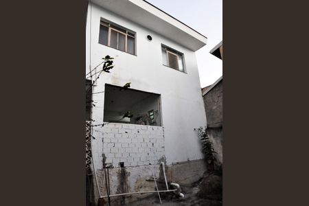 Casa à venda com 120m², 3 quartos e 3 vagas Casa à venda com 120m², 3 quartos e 3 vagasQuintal