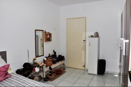 Casa à venda com 120m², 3 quartos e 3 vagas Casa à venda com 120m², 3 quartos e 3 vagasQuarto 01