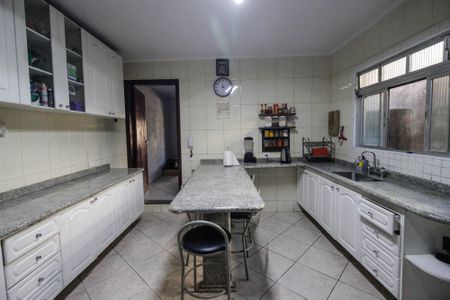 Apartamento para alugar com 220m², 4 quartos e 2 vagasCozinha