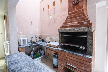 Apartamento para alugar com 220m², 4 quartos e 2 vagasChurrasqueira