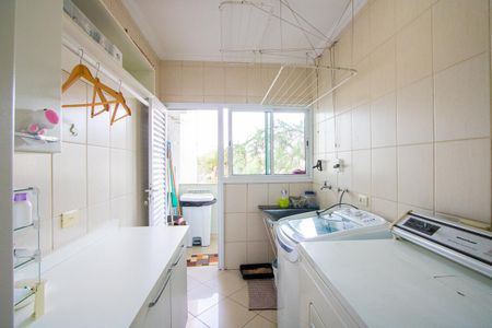 Casa à venda com 400m², 4 quartos e 6 vagasÁrea de serviço