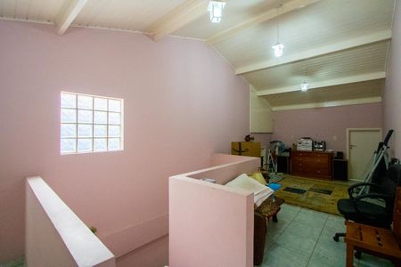 Casa à venda com 400m², 4 quartos e 6 vagasSótão