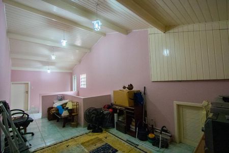 Casa à venda com 400m², 4 quartos e 6 vagasSótão