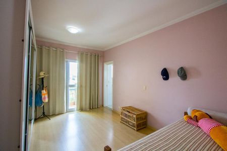 Casa à venda com 400m², 4 quartos e 6 vagasSuíte 2