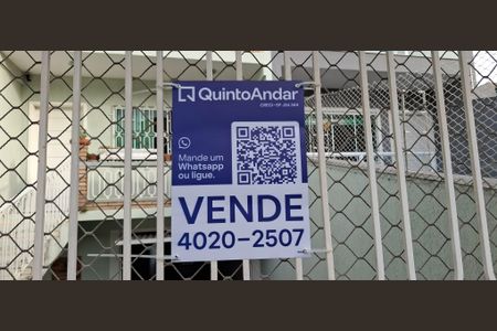 Casa à venda com 400m², 4 quartos e 6 vagasPlaquinha