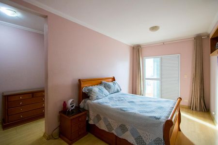 Casa à venda com 400m², 4 quartos e 6 vagasSuíte 1