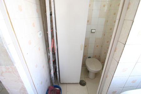 Apartamento à venda com 87m², 2 quartos e sem vagaÁrea de Serviço - Banheiro