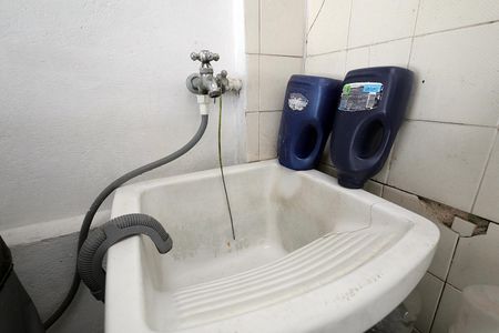 Casa à venda com 175m², 5 quartos e 2 vagas Casa à venda com 175m², 5 quartos e 2 vagasÁrea de Serviço