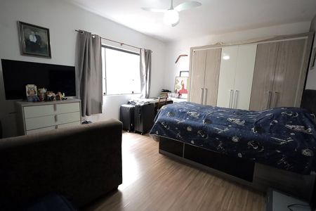 Casa à venda com 175m², 5 quartos e 2 vagas Casa à venda com 175m², 5 quartos e 2 vagasQuarto 3