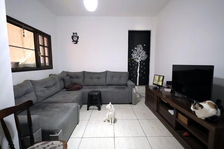Sala de casa para alugar com 5 quartos, 175m² em Vila Guarará, Santo André