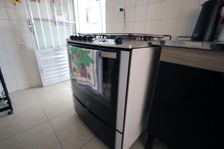 Casa à venda com 175m², 5 quartos e 2 vagas Casa à venda com 175m², 5 quartos e 2 vagasCozinha