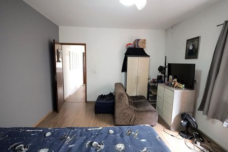 Casa à venda com 175m², 5 quartos e 2 vagas Casa à venda com 175m², 5 quartos e 2 vagasQuarto 3