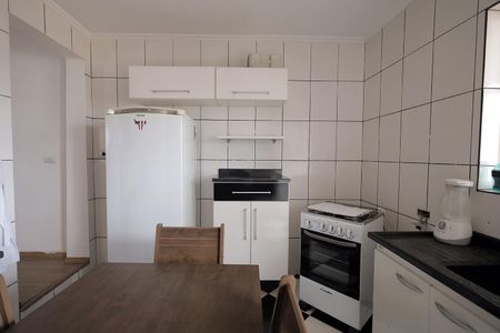 Casa à venda com 175m², 5 quartos e 2 vagas Casa à venda com 175m², 5 quartos e 2 vagasCozinha 2