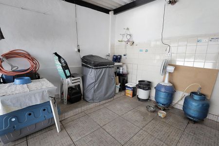 Casa à venda com 175m², 5 quartos e 2 vagas Casa à venda com 175m², 5 quartos e 2 vagasÁrea de Serviço