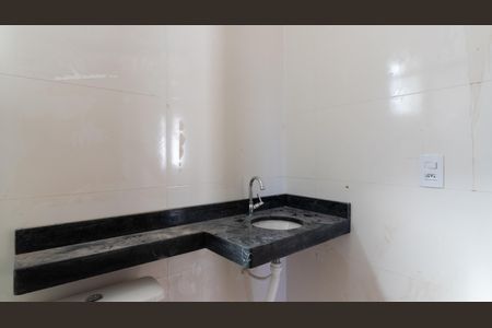 Apartamento para alugar com 48m², 2 quartos e sem vaga Apartamento para alugar com 48m², 2 quartos e sem vagaBanheiro