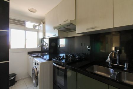 Apartamento à venda com 60m², 2 quartos e 1 vagaCozinha e Área de Serviço