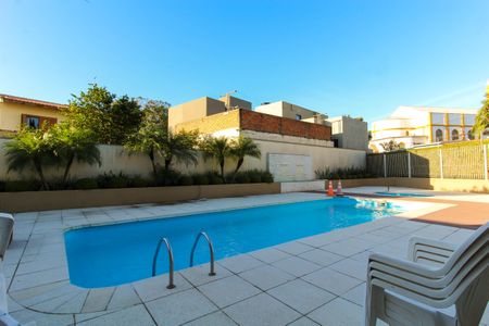 Apartamento à venda com 60m², 2 quartos e 1 vagaÁrea comum - Piscina