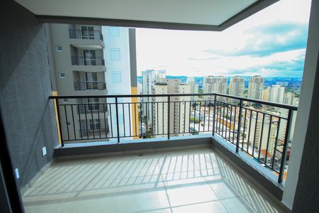 Apartamento à venda com 36m², 1 quarto e sem vaga Apartamento à venda com 36m², 1 quarto e sem vagaVaranda