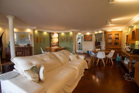 Apartamento à venda com 190m², 3 quartos e 3 vagasSala