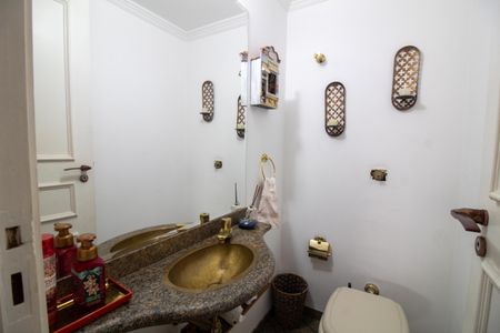 Apartamento à venda com 190m², 3 quartos e 3 vagasLavabo da Sala