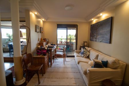 Apartamento à venda com 190m², 3 quartos e 3 vagasSala