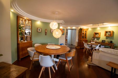 Apartamento à venda com 190m², 3 quartos e 3 vagasSala de Jantar