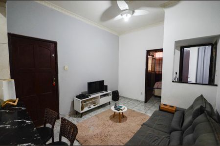 Apartamento à venda com 60m², 2 quartos e sem vagaSala
