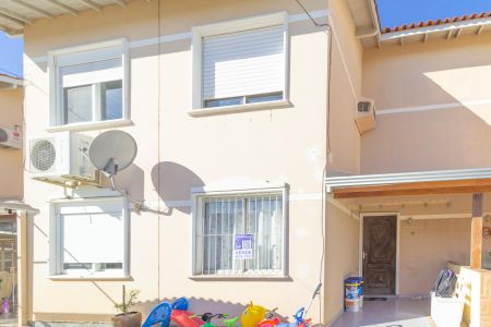 Casa de condomínio à venda com 90m², 1 quarto e 1 vaga Casa de condomínio à venda com 90m², 1 quarto e 1 vagaFachada