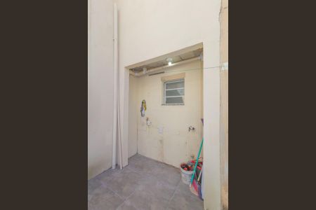 Casa de condomínio à venda com 90m², 1 quarto e 1 vaga Casa de condomínio à venda com 90m², 1 quarto e 1 vagaÁrea de Serviço