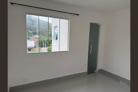 Casa de condomínio à venda com 180m², 2 quartos e 1 vagaQuarto 2