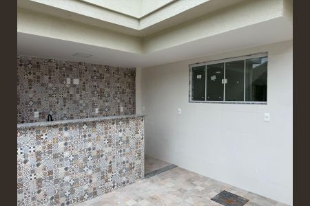 Casa de condomínio à venda com 180m², 2 quartos e 1 vagaÁrea Externa