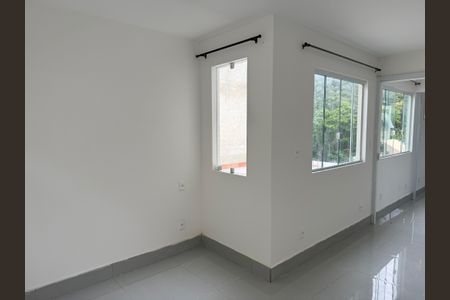 Casa de condomínio à venda com 180m², 2 quartos e 1 vagaQuarto 1