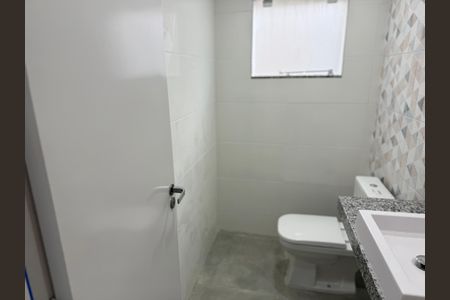 Casa de condomínio à venda com 180m², 2 quartos e 1 vagaBanheiro
