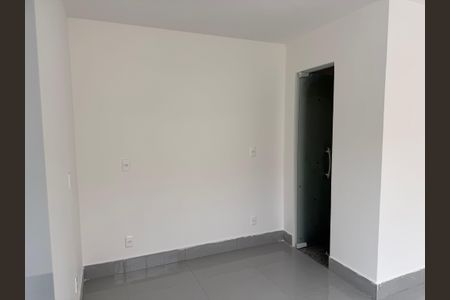 Casa de condomínio à venda com 180m², 2 quartos e 1 vagaQuarto 1