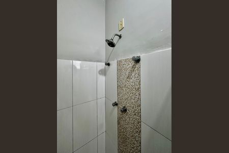 Studio para alugar com 22m², 0 quarto e sem vaga Studio para alugar com 22m², 0 quarto e sem vagaBanheiro