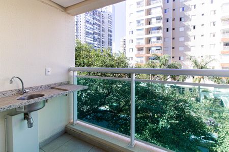 Apartamento à venda com 41m², 1 quarto e 1 vaga Apartamento à venda com 41m², 1 quarto e 1 vagaVaranda