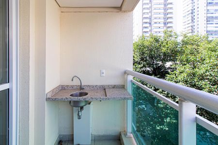 Apartamento à venda com 41m², 1 quarto e 1 vaga Apartamento à venda com 41m², 1 quarto e 1 vagaVaranda