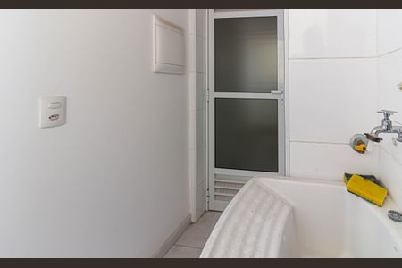 Apartamento à venda com 41m², 1 quarto e 1 vaga Apartamento à venda com 41m², 1 quarto e 1 vagaÁrea de Serviço