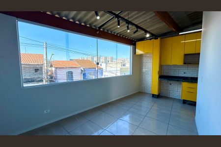 Casa para alugar com 45m², 2 quartos e sem vaga Casa para alugar com 45m², 2 quartos e sem vagaSala
