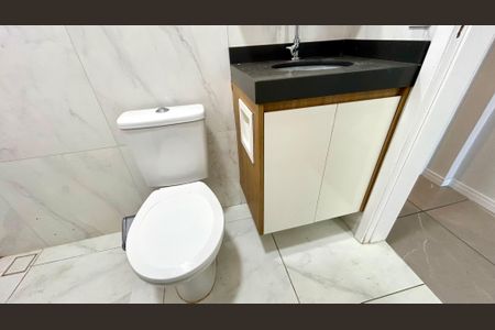 Casa para alugar com 45m², 2 quartos e sem vaga Casa para alugar com 45m², 2 quartos e sem vagaBanheiro