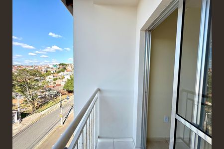 Apartamento à venda com 49m², 2 quartos e 1 vaga Apartamento à venda com 49m², 2 quartos e 1 vagaSacada