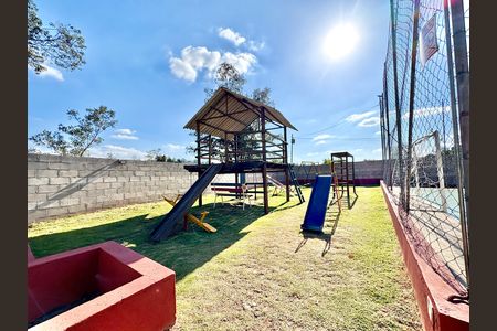 Apartamento à venda com 49m², 2 quartos e 1 vaga Apartamento à venda com 49m², 2 quartos e 1 vagaÁrea comum - Playground