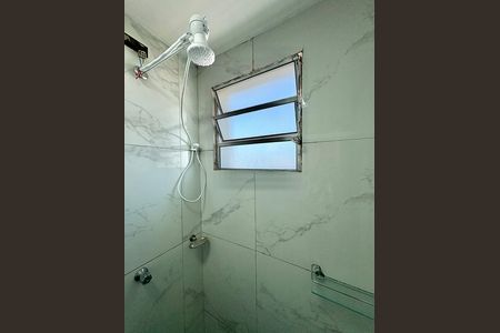 Apartamento à venda com 49m², 2 quartos e 1 vaga Apartamento à venda com 49m², 2 quartos e 1 vagaBanheiro Social