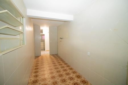 Casa à venda com 360m², 4 quartos e 3 vagas Casa à venda com 360m², 4 quartos e 3 vagasCozinha