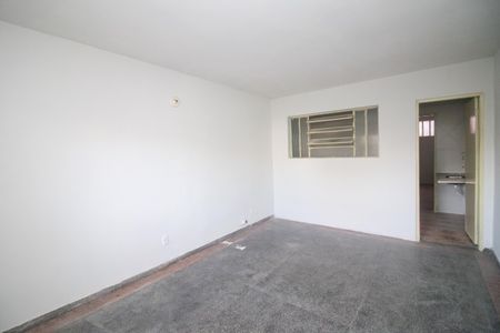 Casa à venda com 360m², 4 quartos e 3 vagas Casa à venda com 360m², 4 quartos e 3 vagasCopa