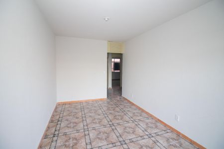 Casa à venda com 360m², 4 quartos e 3 vagas Casa à venda com 360m², 4 quartos e 3 vagasSala