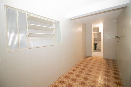 Casa à venda com 360m², 4 quartos e 3 vagas Casa à venda com 360m², 4 quartos e 3 vagasCozinha